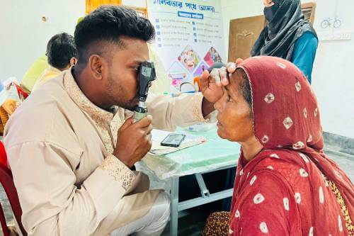 বিনামূল্যে চক্ষু ও স্বাস্থ্যসেবা কার্যক্রম সফলভাবে সম্পন্ন 